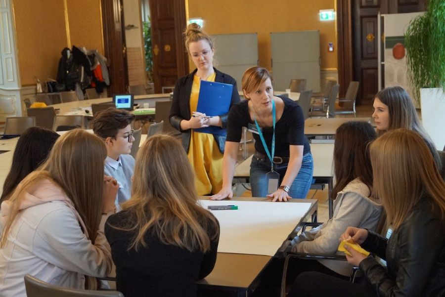 Politikwerkstatt mit MÄDCHENSCHWERPUNKT