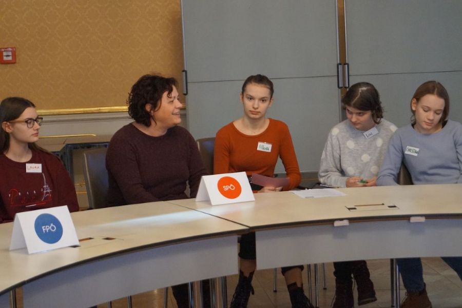 Politikwerkstatt mit MÄDCHENSCHWERPUNKT: Fr, 07.02.2020